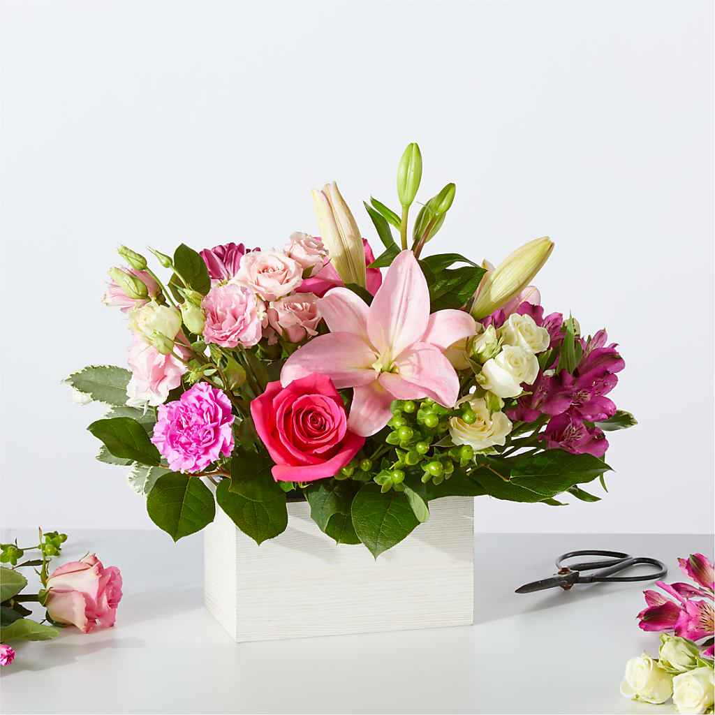Sweetberry Box – A Florist Original – Flowers By Van Brunt, Long Branch NJ