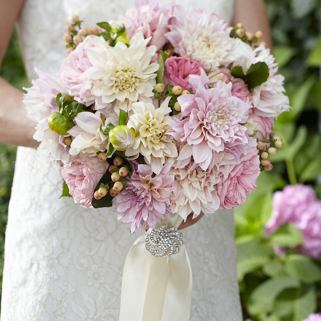 Heart's Promise Bouquet – Flowers By Van Brunt, Long Branch NJ