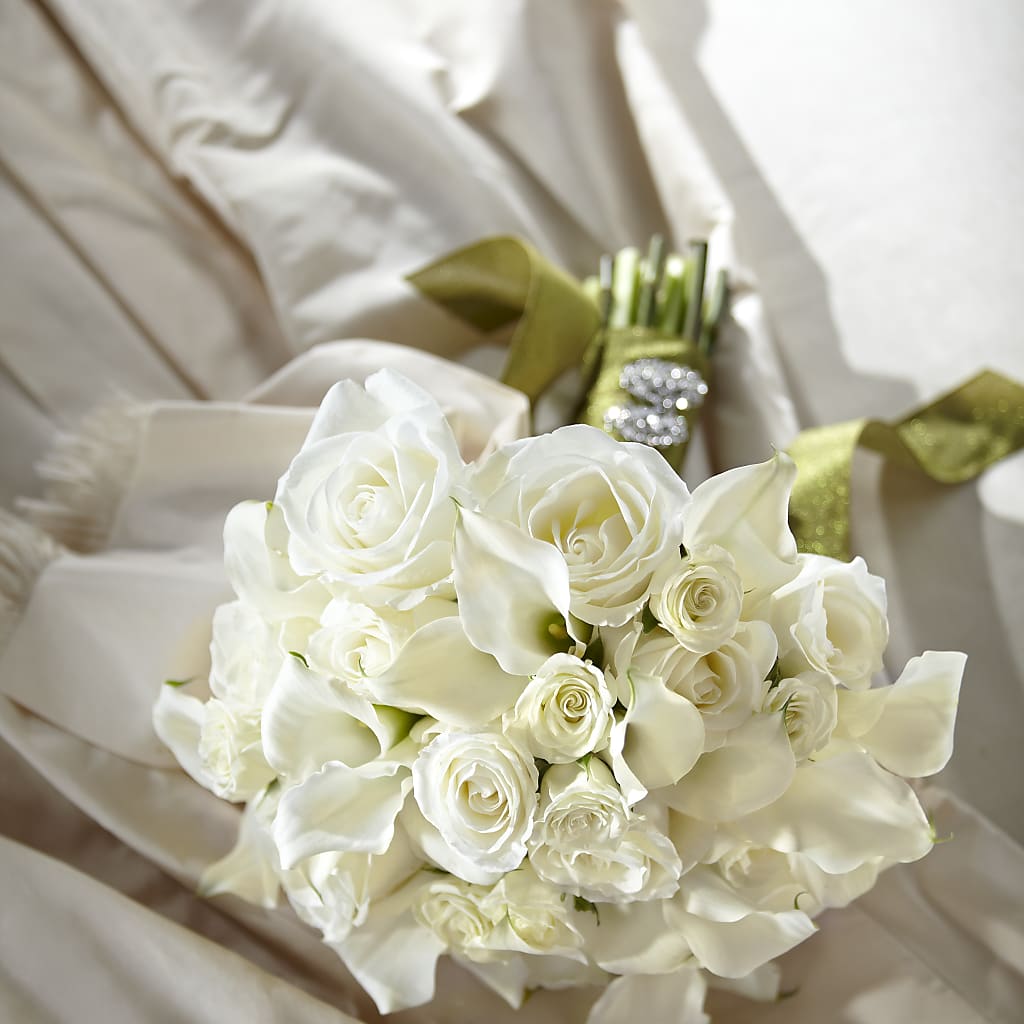 Serene Highness Bouquet – Flowers By Van Brunt, Long Branch NJ